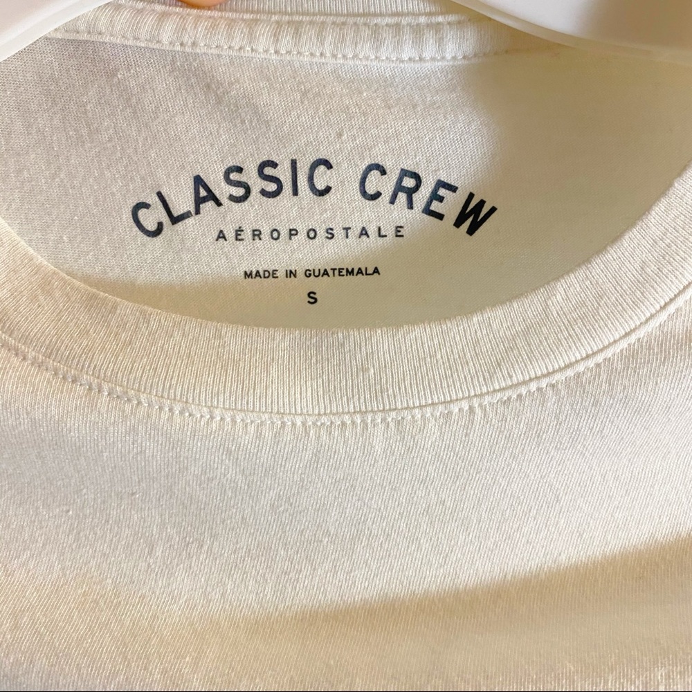 Basic White Tee▫️ - Picture 3 of 4